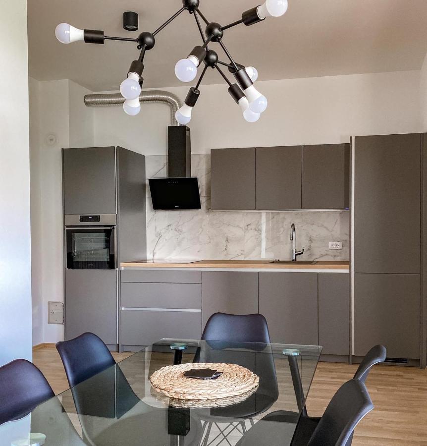 Seaview Apt Koper 1 Exterior photo
